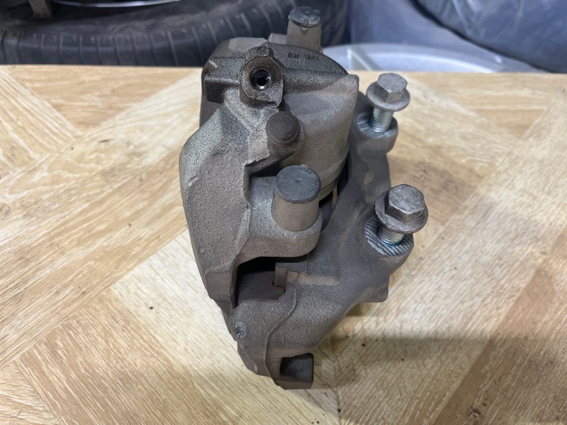 Суппорт тормозной, 6900 рублей, Молоково