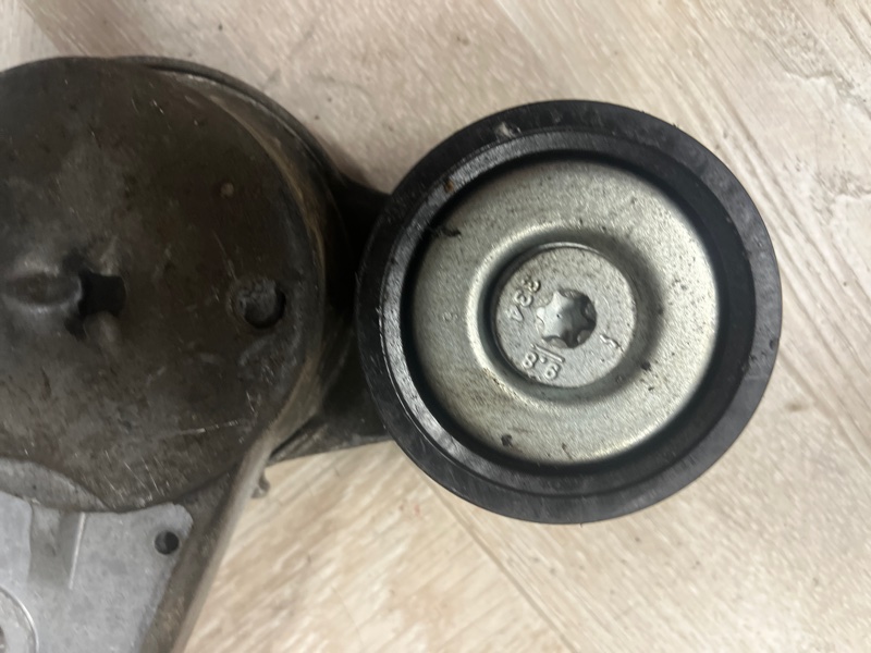 Натяжитель ремня генератора, 1900 рублей, Молоково