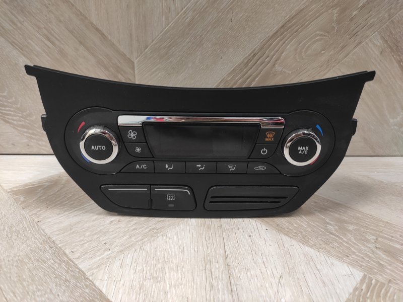 Блок управления климат-контролем, 6000 рублей, Молоково