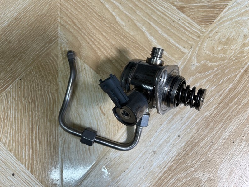 Корпус ТНВД, 10000 рублей, Молоково