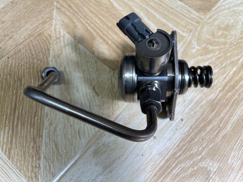 Корпус ТНВД, 10000 рублей, Молоково