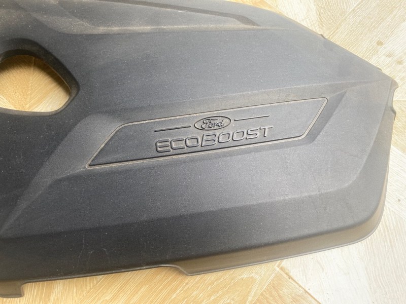 Декоративная крышка двигателя, 2000 рублей, Молоково