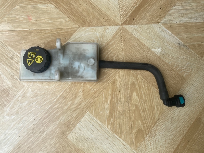 Бачок для тормозной жидкости, 2500 рублей, Молоково