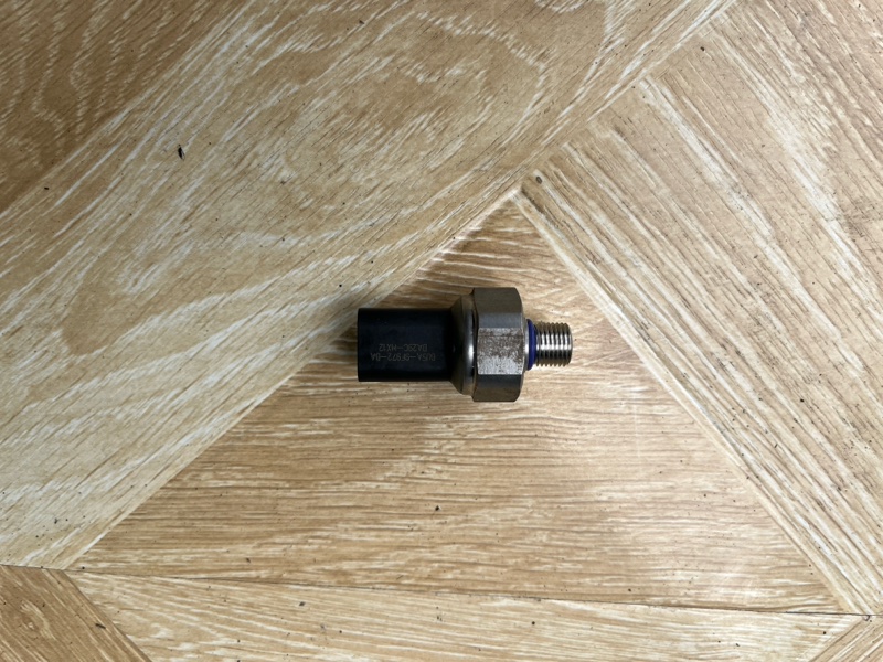 Датчик давления топлива, 1700 рублей, Молоково