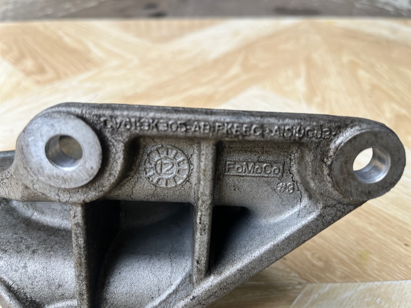 Кронштейн промежуточного вала, 2500 рублей, Молоково