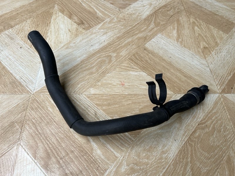 Патрубок системы охлаждения, 1500 рублей, Молоково