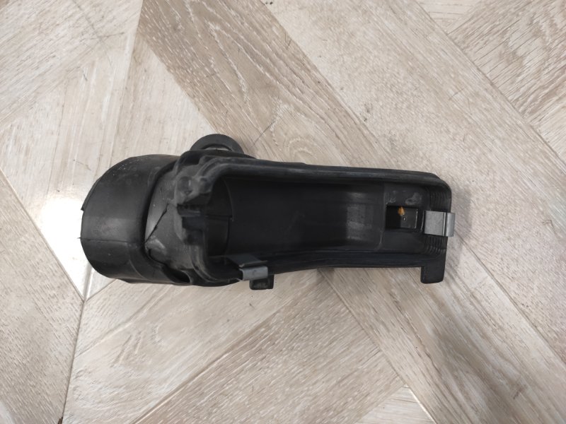 Патрубок воздушного фильтра, 500 рублей, Молоково