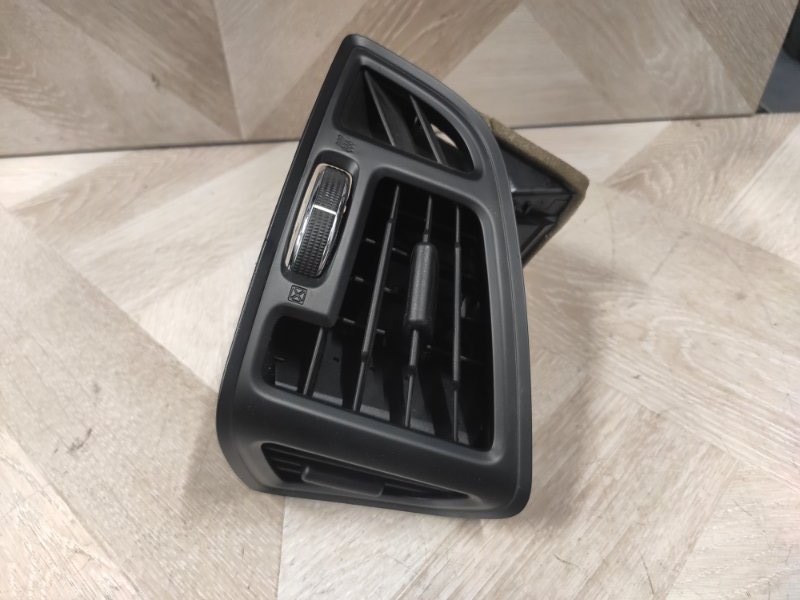 Дефлектор воздушный, 500 рублей, Молоково