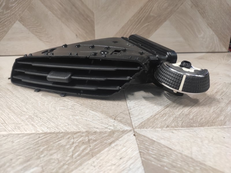 Дефлектор воздушный, 500 рублей, Молоково