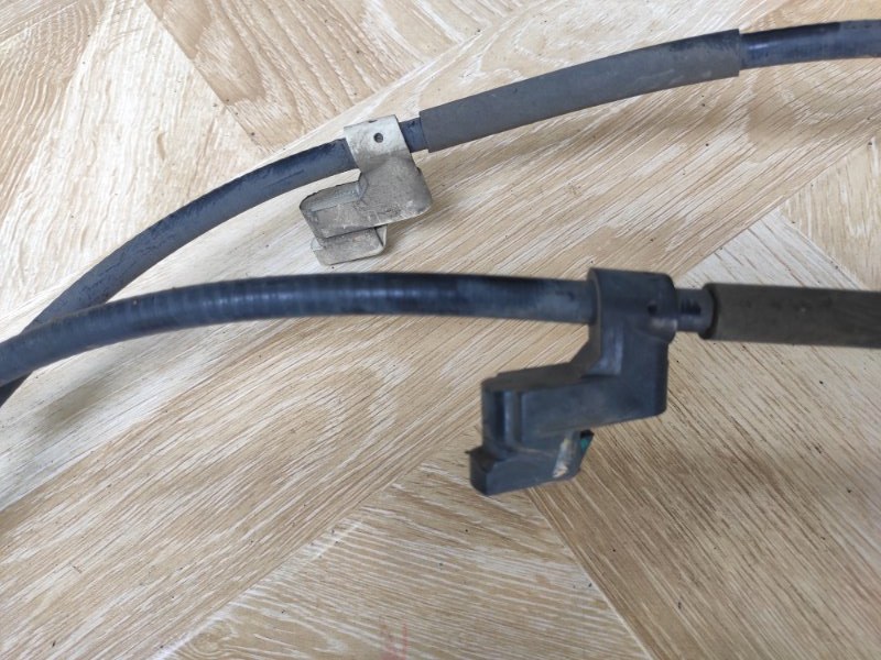 Трос стояночного тормоза, 4000 рублей, Молоково