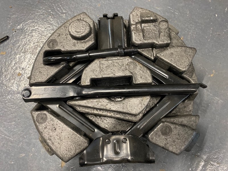 Набор инструментов, 4000 рублей, Молоково