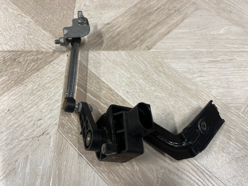 Датчик высоты дорожного просвета, 3500 рублей, Молоково