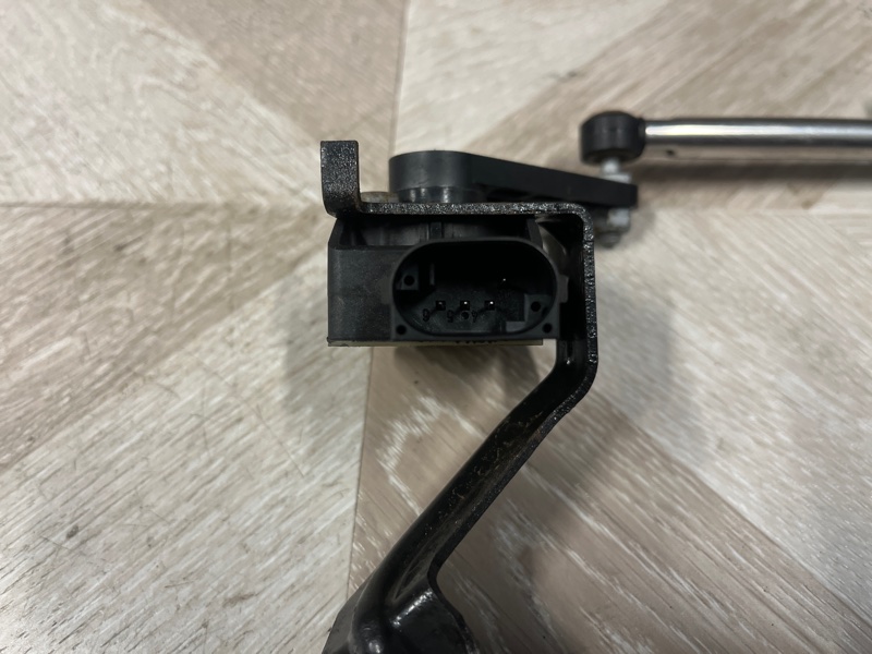 Датчик высоты дорожного просвета, 3500 рублей, Молоково