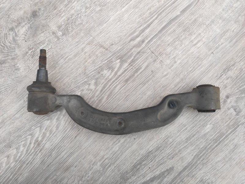 Рычаг подвески верхний, 3000 рублей, Молоково