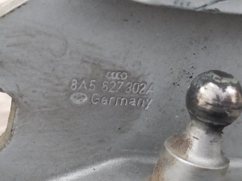 Петля крышки багажника, 1000 рублей, Молоково