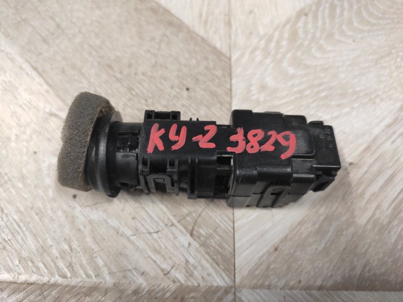 Датчик температуры воздуха в салоне, 8000 рублей, Молоково