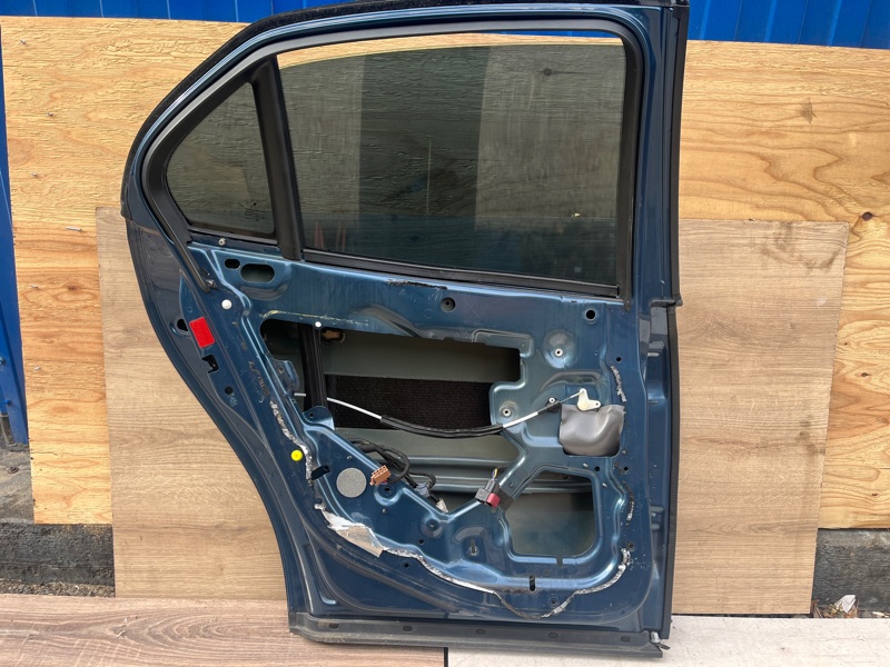 Дверь боковая, 12000 рублей, Молоково