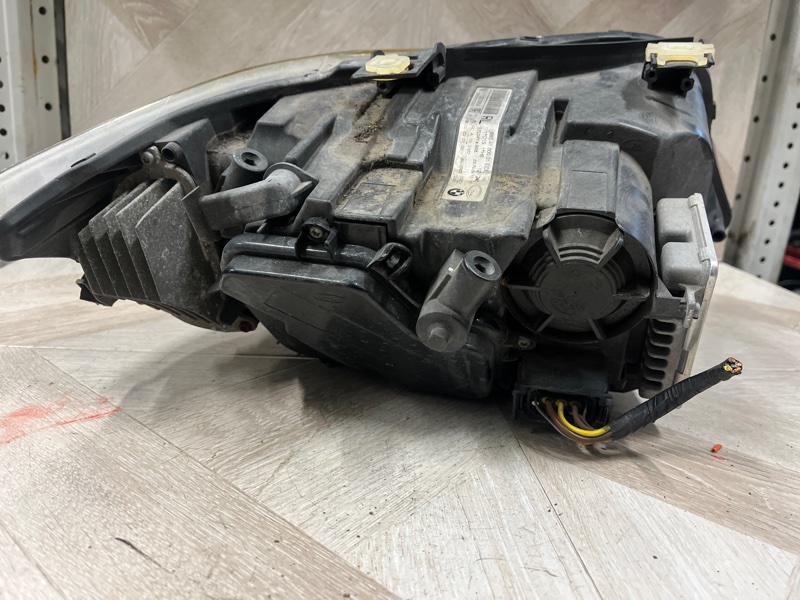 Фара ксеноновая, 20000 рублей, Молоково