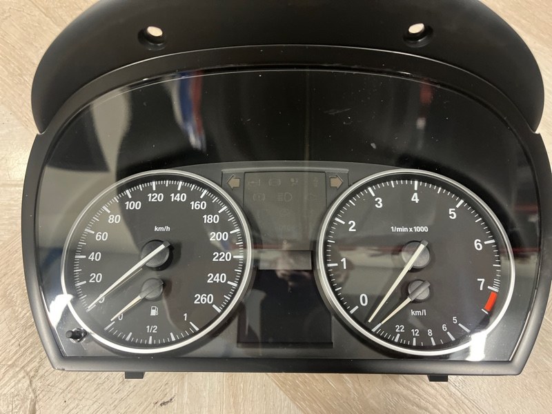 Панель приборов, 4500 рублей, Молоково