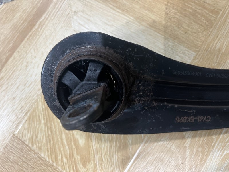 Рычаг подвески верхний, 7500 рублей, Молоково