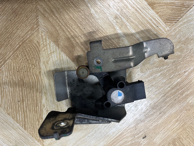 Датчик высоты дорожного просвета, 4500 рублей, Молоково