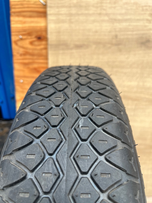 Запасное колесо, 2000 рублей, Молоково