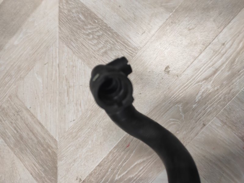 Патрубок системы охлаждения, 1500 рублей, Молоково