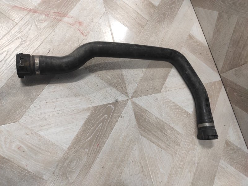 Патрубок системы охлаждения, 2000 рублей, Молоково