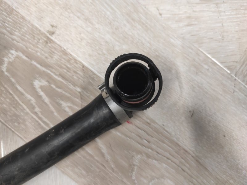 Патрубок системы охлаждения, 1500 рублей, Молоково