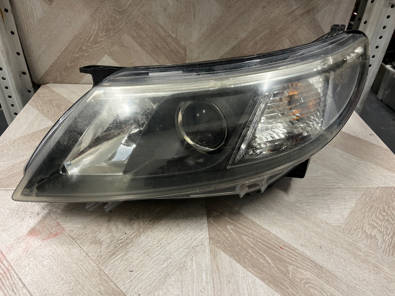 Фара ксеноновая, 17000 рублей, Молоково