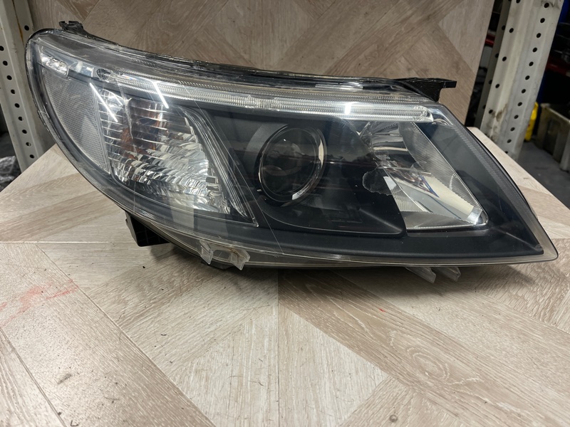 Фара ксеноновая, 13500 рублей, Молоково