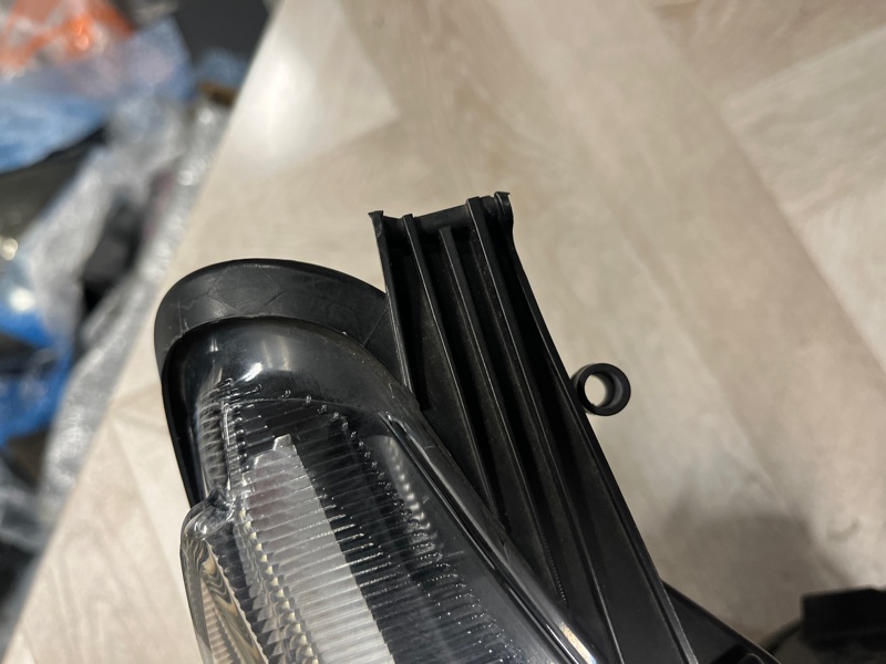 Фара ксеноновая, 13500 рублей, Молоково