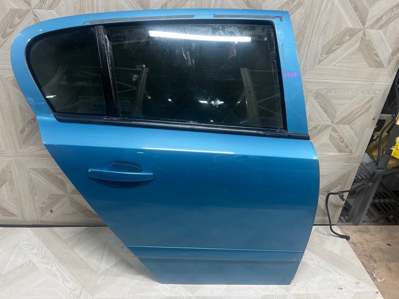 Дверь боковая, 12500 рублей, Молоково