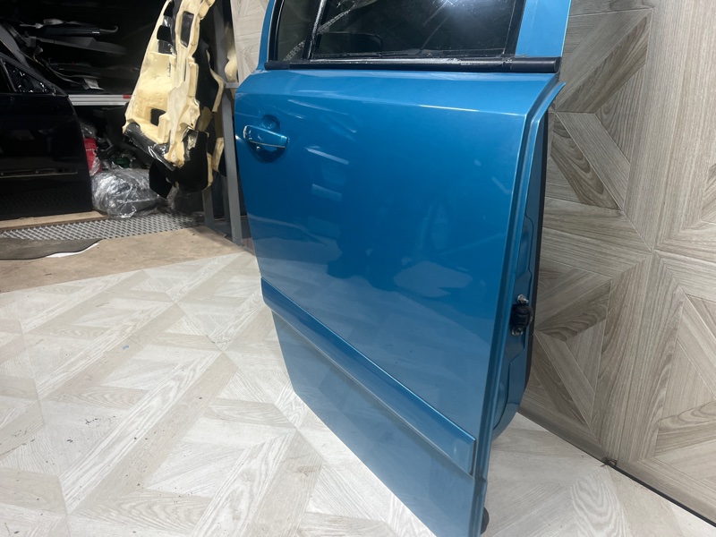 Дверь боковая, 12500 рублей, Молоково