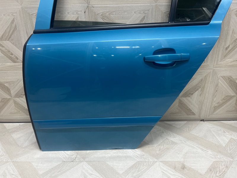 Дверь боковая, 9000 рублей, Молоково