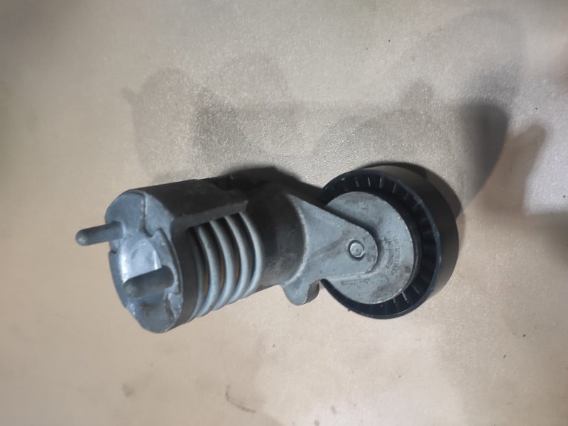 Натяжитель ремня генератора, Молоково