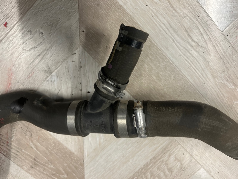 Патрубок системы охлаждения, 5000 рублей, Молоково