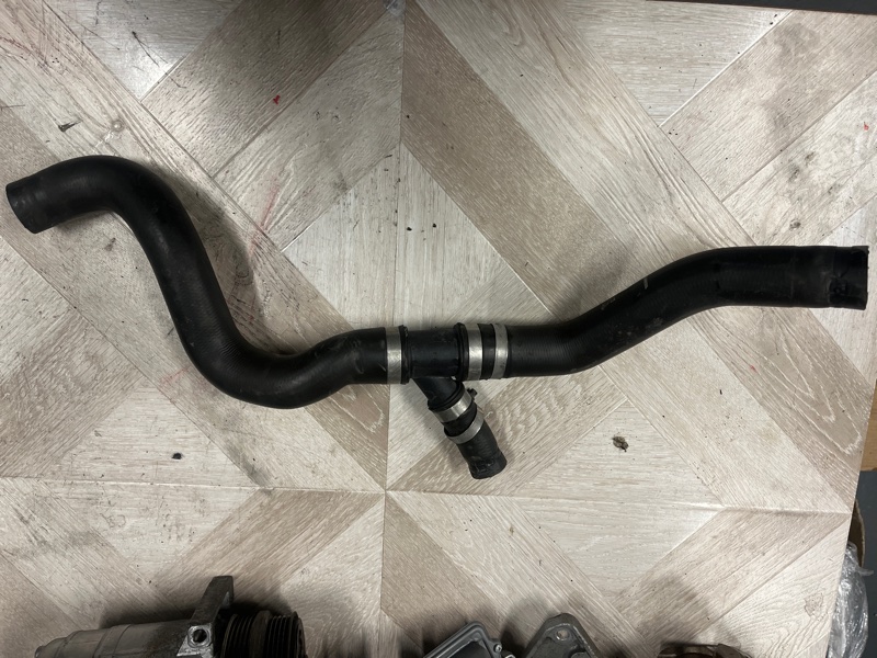 Патрубок системы охлаждения, 5000 рублей, Молоково