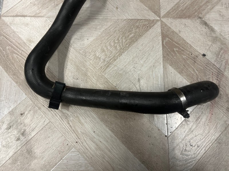 Патрубок системы охлаждения, 2000 рублей, Молоково