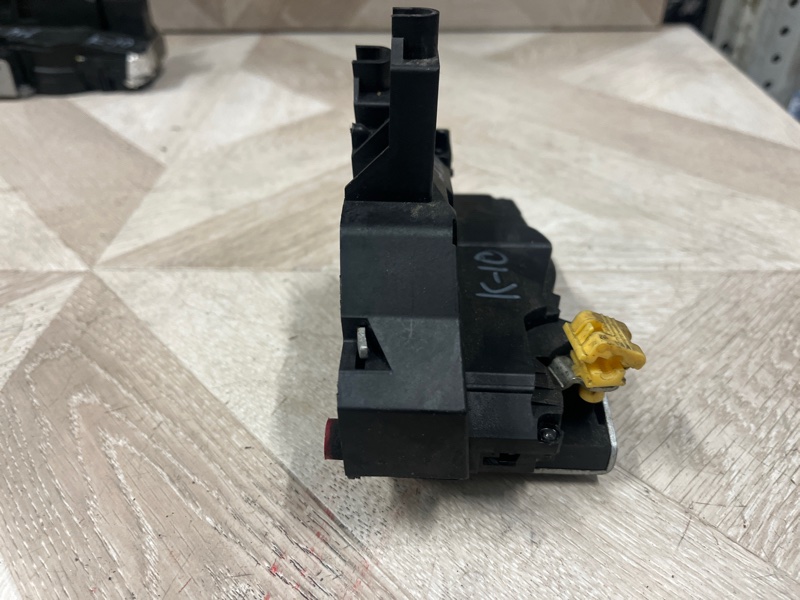 Замок боковой двери, 4000 рублей, Молоково