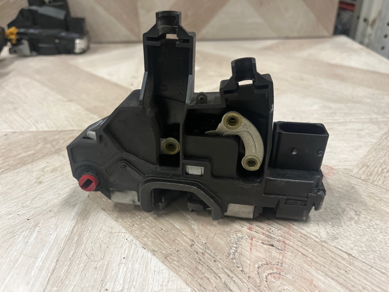 Замок боковой двери, 4000 рублей, Молоково