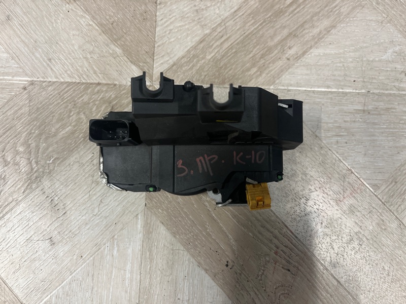 Замок боковой двери, 4000 рублей, Молоково