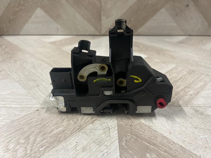 Замок боковой двери, 4000 рублей, Молоково