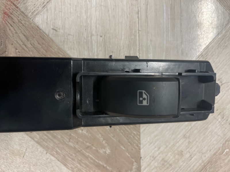 Блок управления стеклоподъемниками, 1500 рублей, Молоково