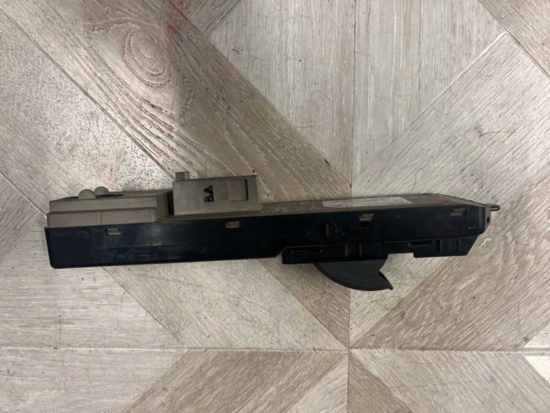 Блок управления стеклоподъемниками, 1500 рублей, Молоково