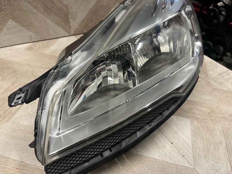 Фара галогеновая, 10500 рублей, Молоково