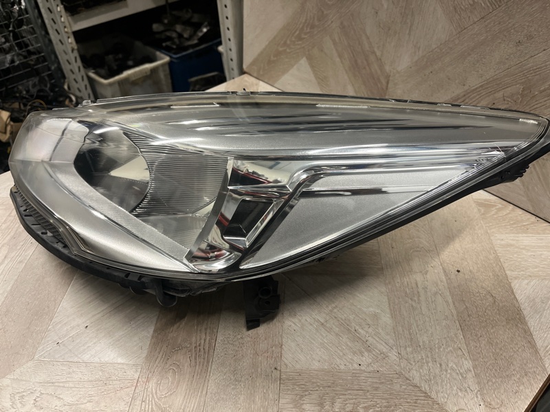 Фара галогеновая, 10500 рублей, Молоково