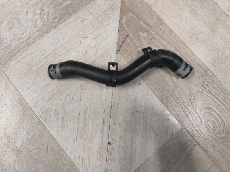 Патрубок системы охлаждения, 1000 рублей, Молоково