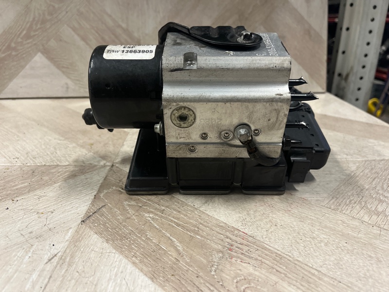 Блок ABS, 15000 рублей, Молоково