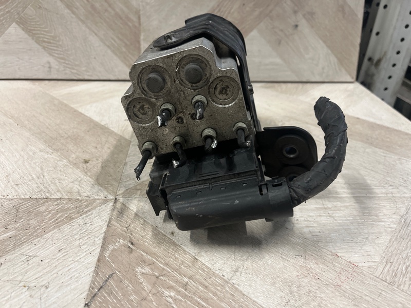 Блок ABS, 8000 рублей, Молоково